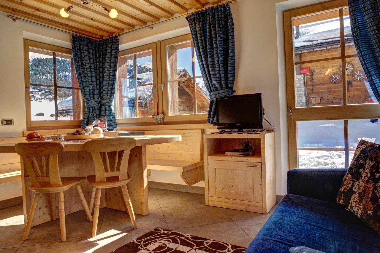 Chalet Nada Livigno Exteriör bild