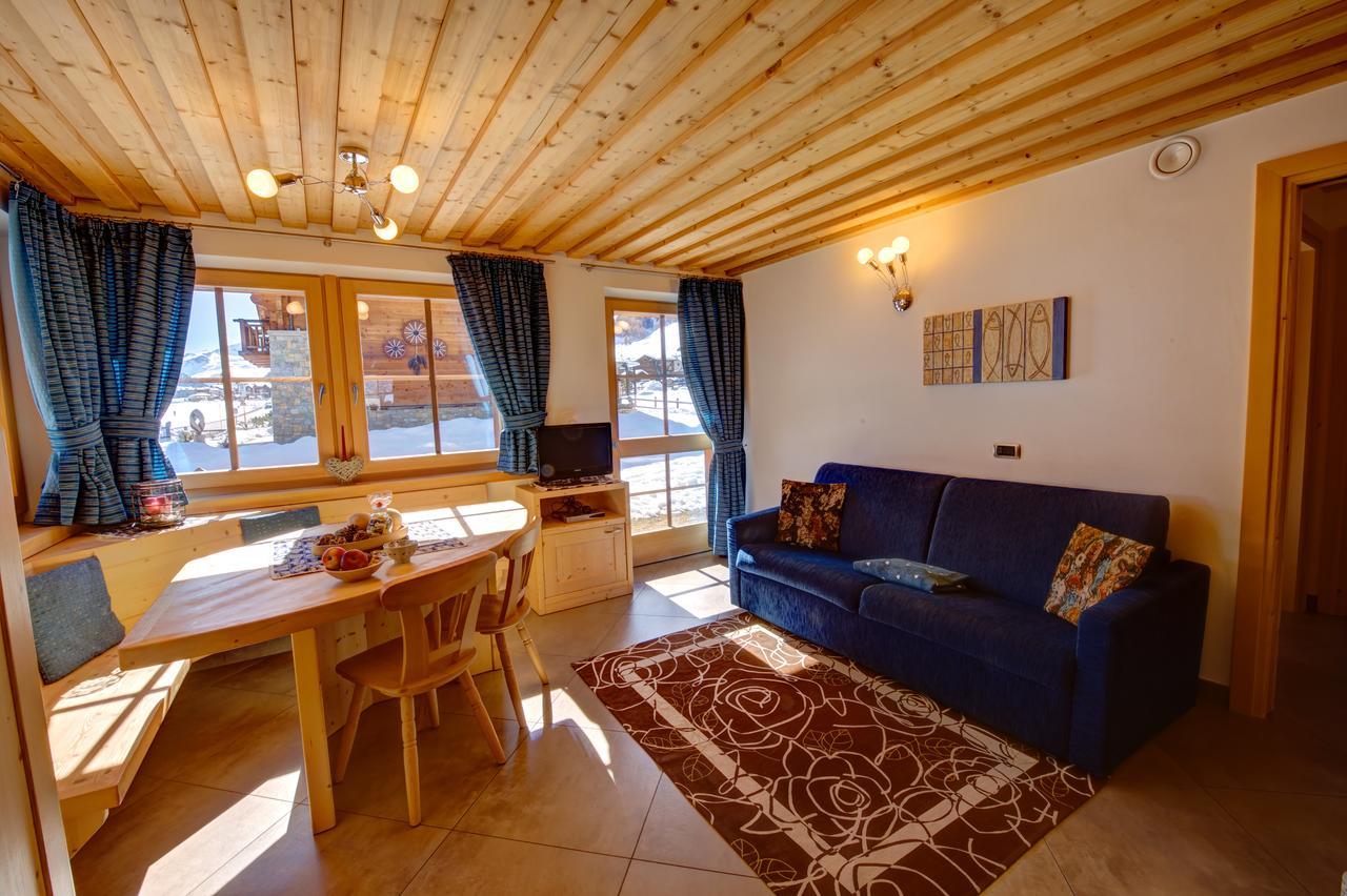 Chalet Nada Livigno Exteriör bild